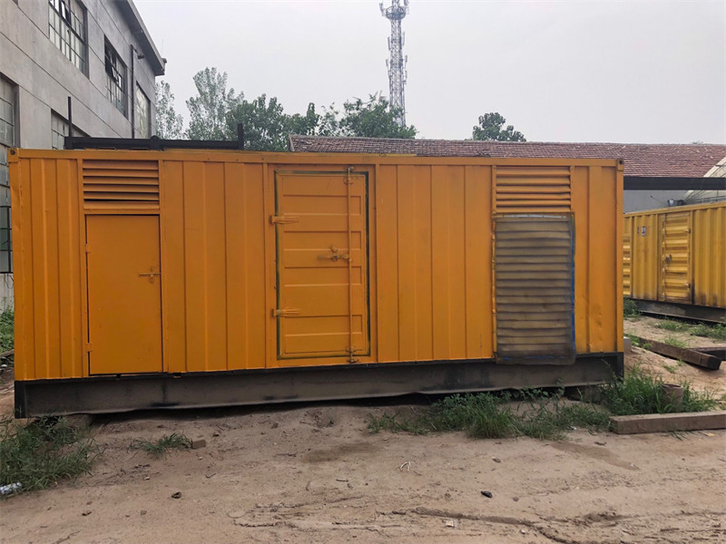 肃北发电机出租进行负载测试时，电瓶电量不足的具体判断标准是什么？