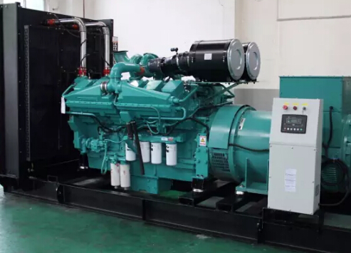 肃北发电机如何选择合适的除垢剂来清洗水冷式机油散热器？